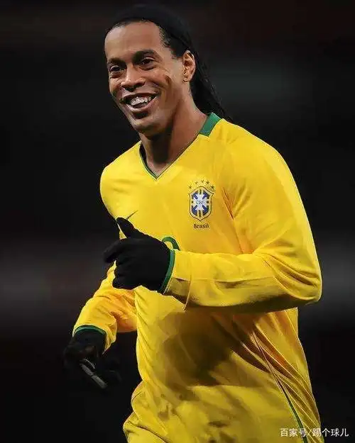 更是一个文 更是一个文